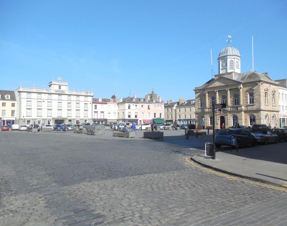 Cross Keys Hotel, Kelso Bagian luar foto
