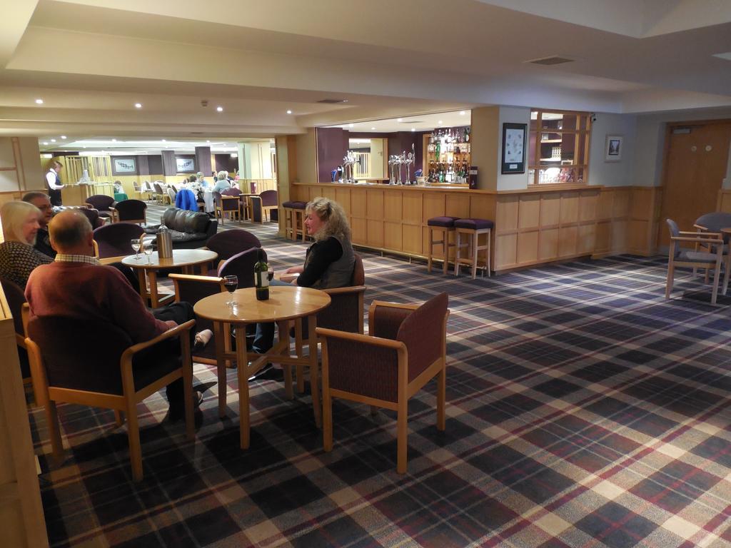 Cross Keys Hotel, Kelso Bagian luar foto