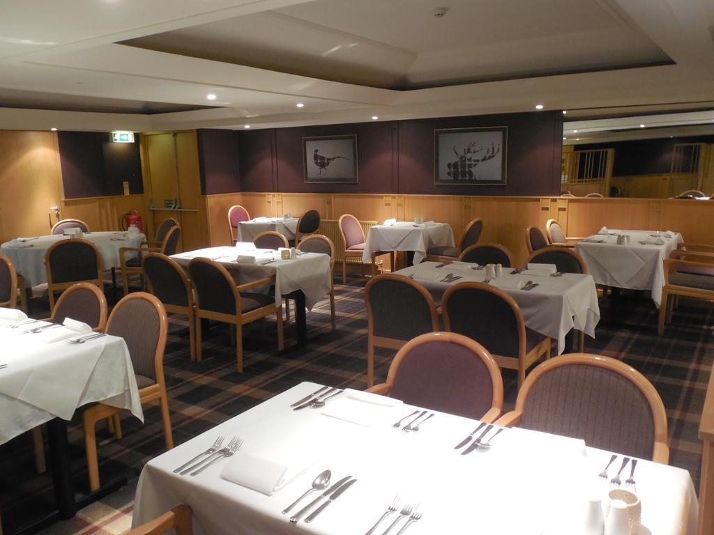 Cross Keys Hotel, Kelso Bagian luar foto