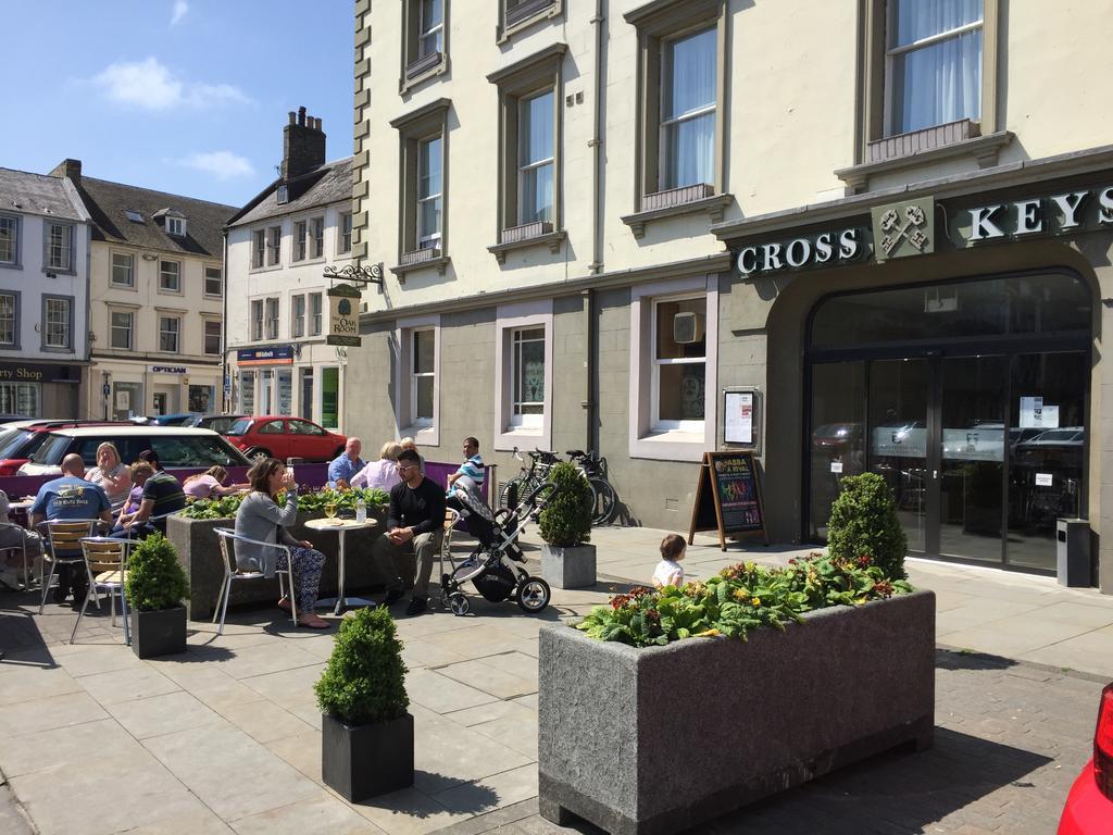 Cross Keys Hotel, Kelso Bagian luar foto